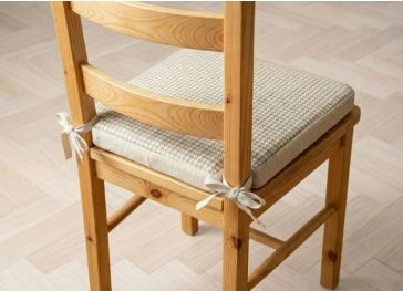 Vierkant kussen voor stoel met kant