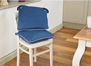 Buitenkussen voor vierkante stoel met 2 biesen